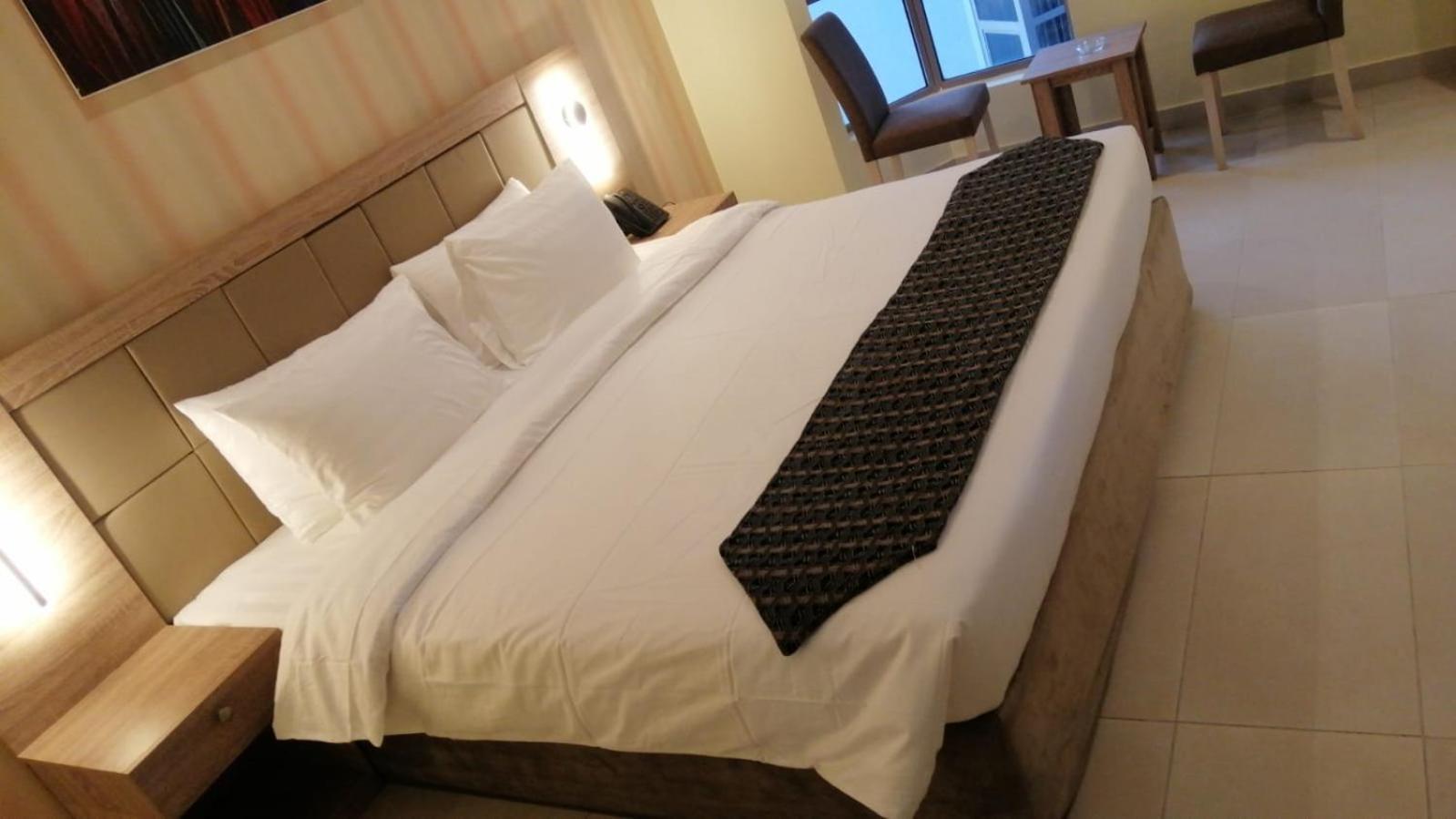 Phoenicia Hotel Manama Luaran gambar